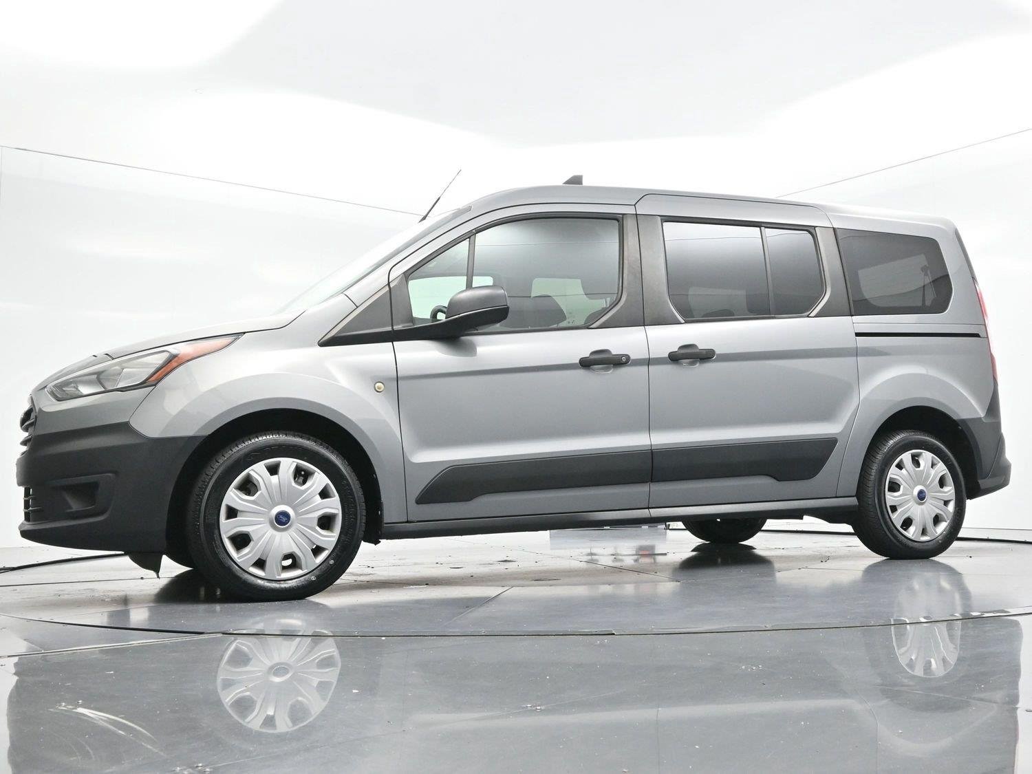 Used 2022 Solar Silver Ford XL image 45