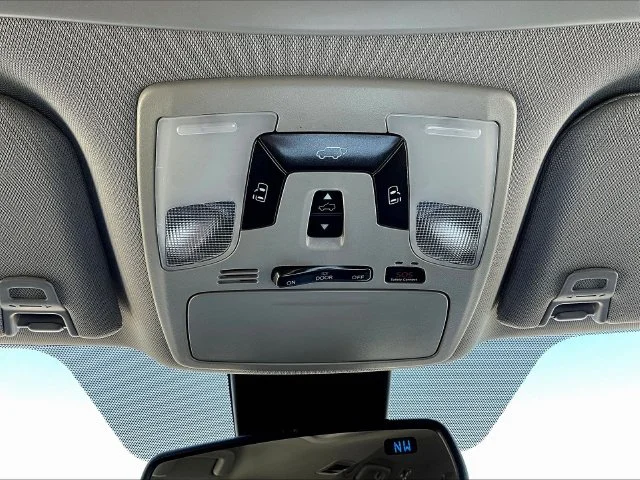 Used 2019 Gray Toyota SE image 18