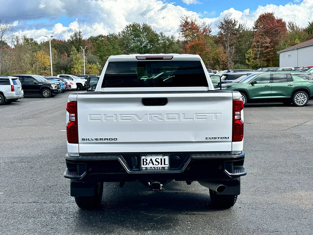 Used 2026 Summit White Chevrolet Custom image 10