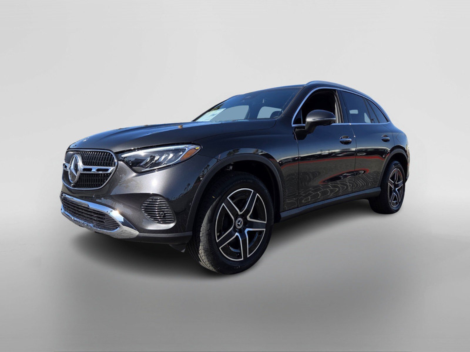 New 2026 Graphite Grey Metallic Mercedes-Benz GLC 300 SUV image 8