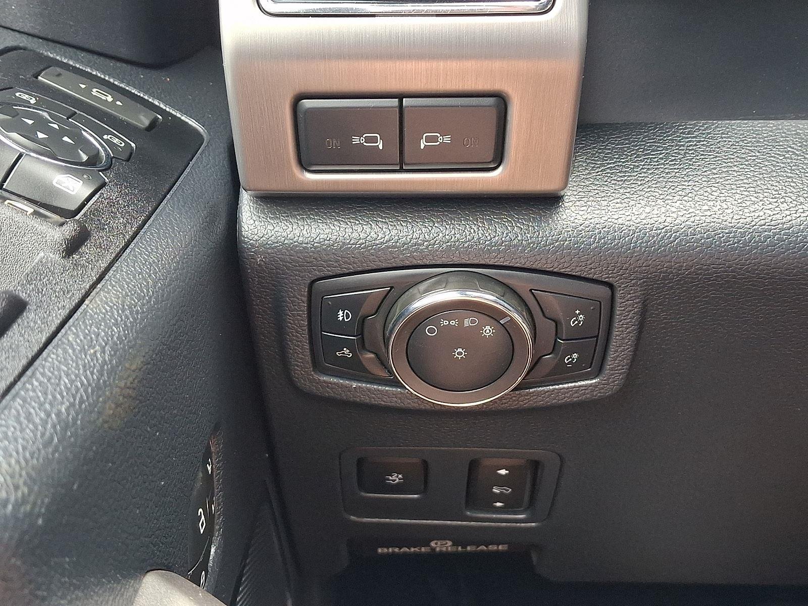 Used 2022 Blue Ford Platinum image 23