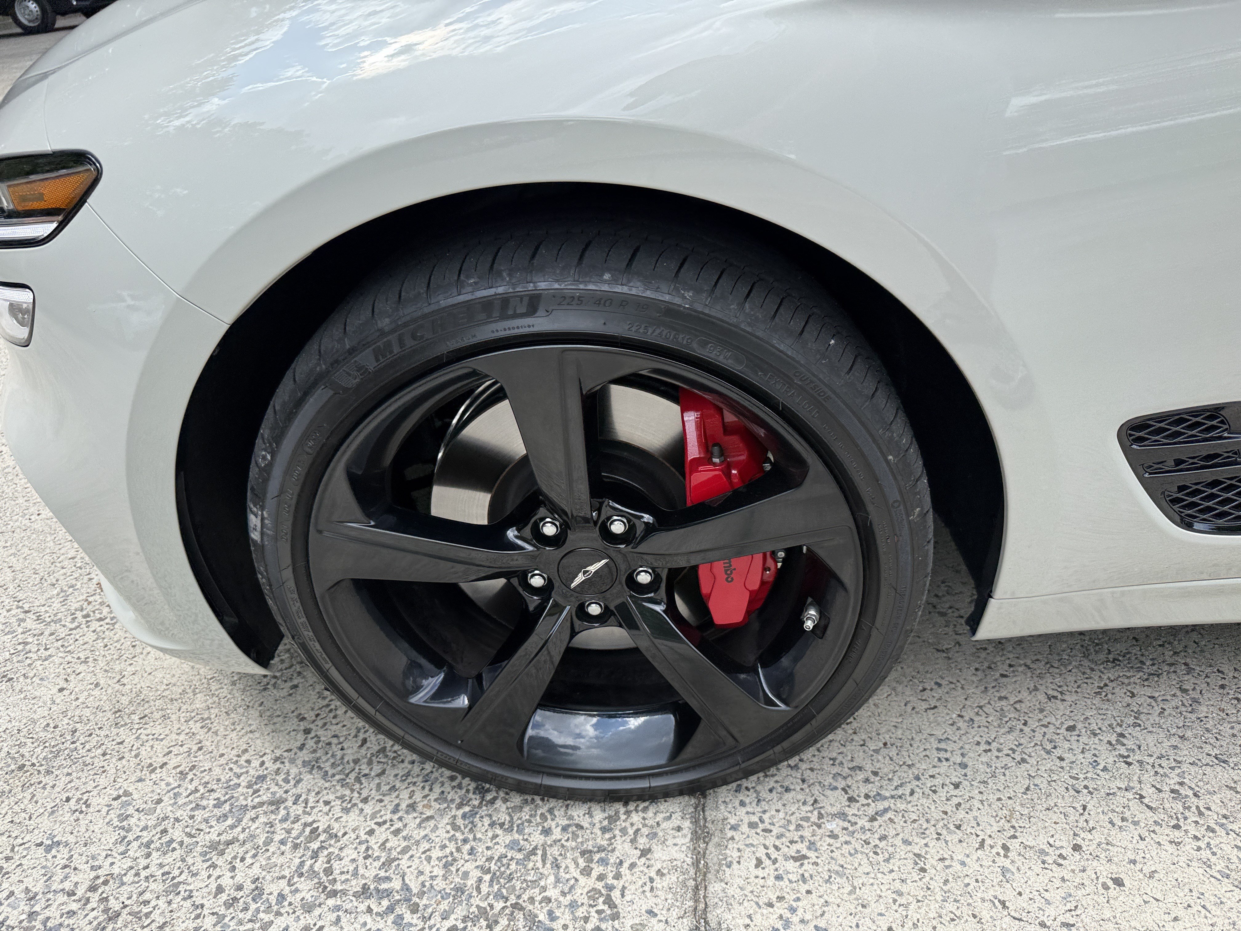 Used 2026 Vatna Gray Genesis 3.3T Sport Prestige image 11
