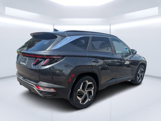 Used 2023 Gray Hyundai SEL image 3