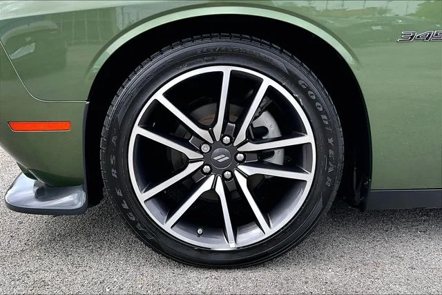 2023 Dodge Challenger R/T - Photo 29