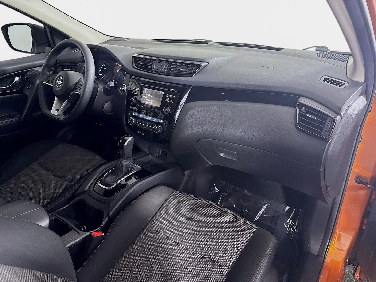 Used 2017 Monarch Orange Nissan SV image 26