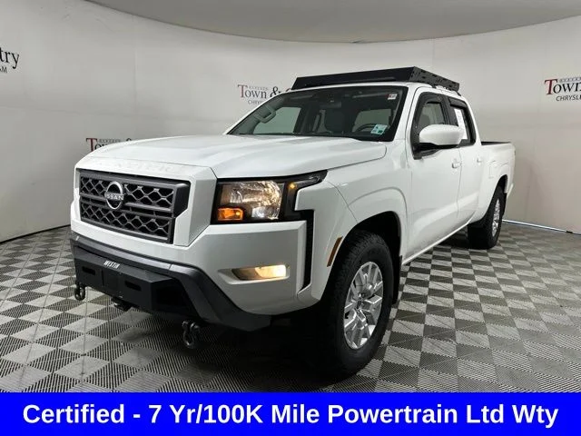 2023 Nissan Frontier SV