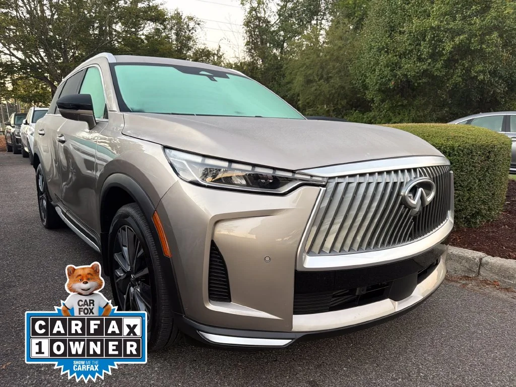 Certified Used 2026 Warm Titanium INFINITI LUXE image 1