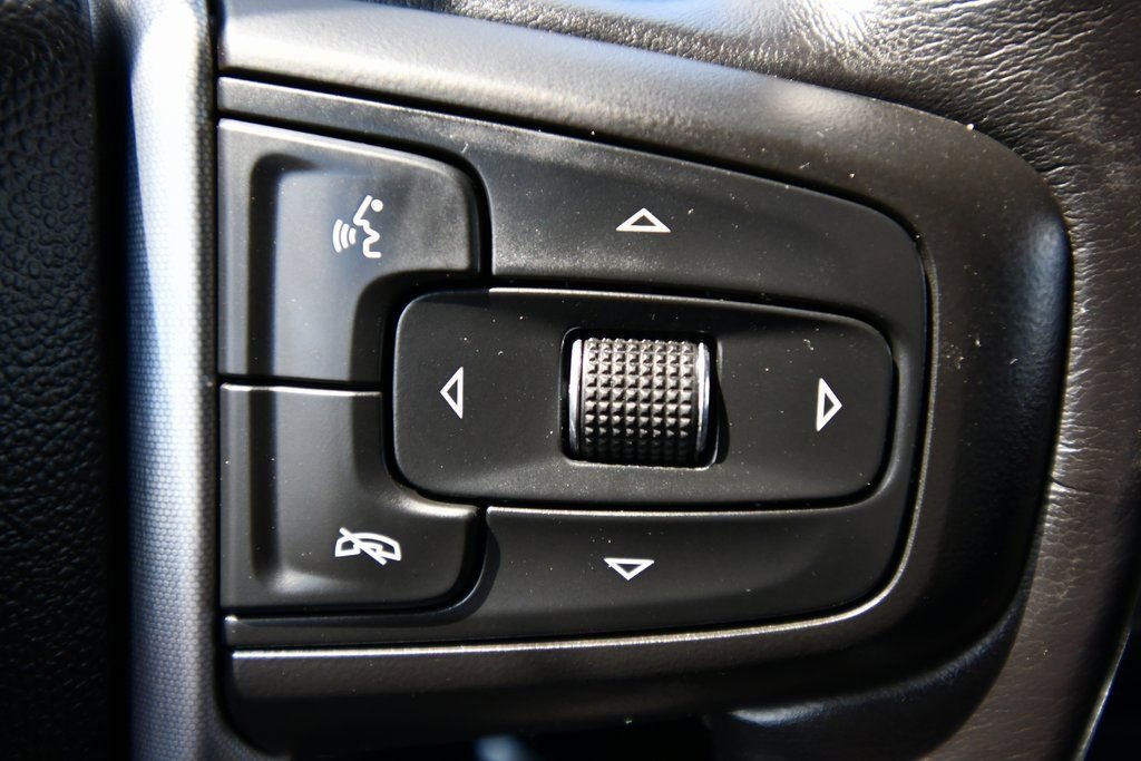 2023 GMC Sierra 1500 SLT - Photo 25