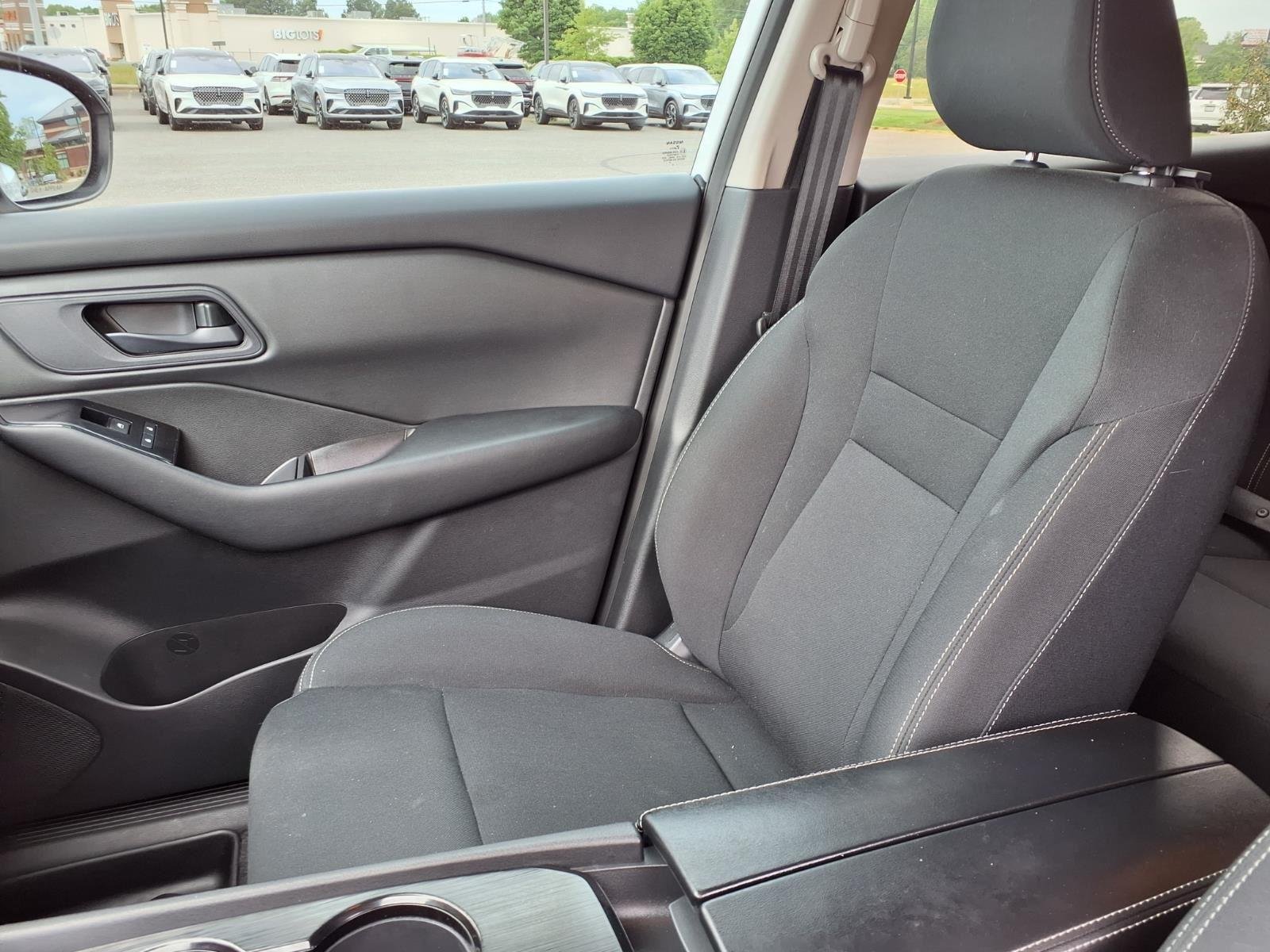 Used 2024 Everest White Pearl Nissan S image 20