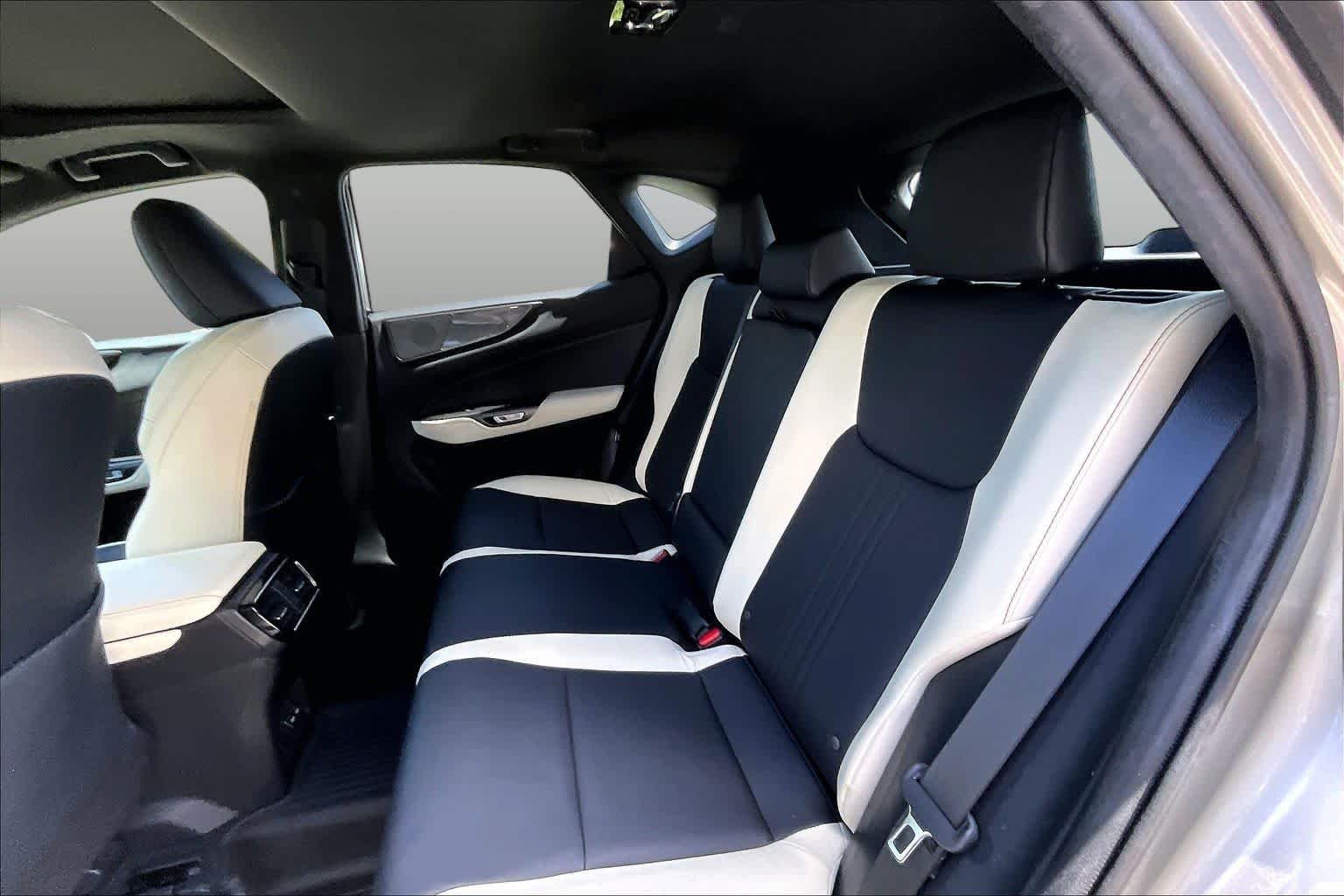Used 2023 Atomic Silver Lexus Premium image 21