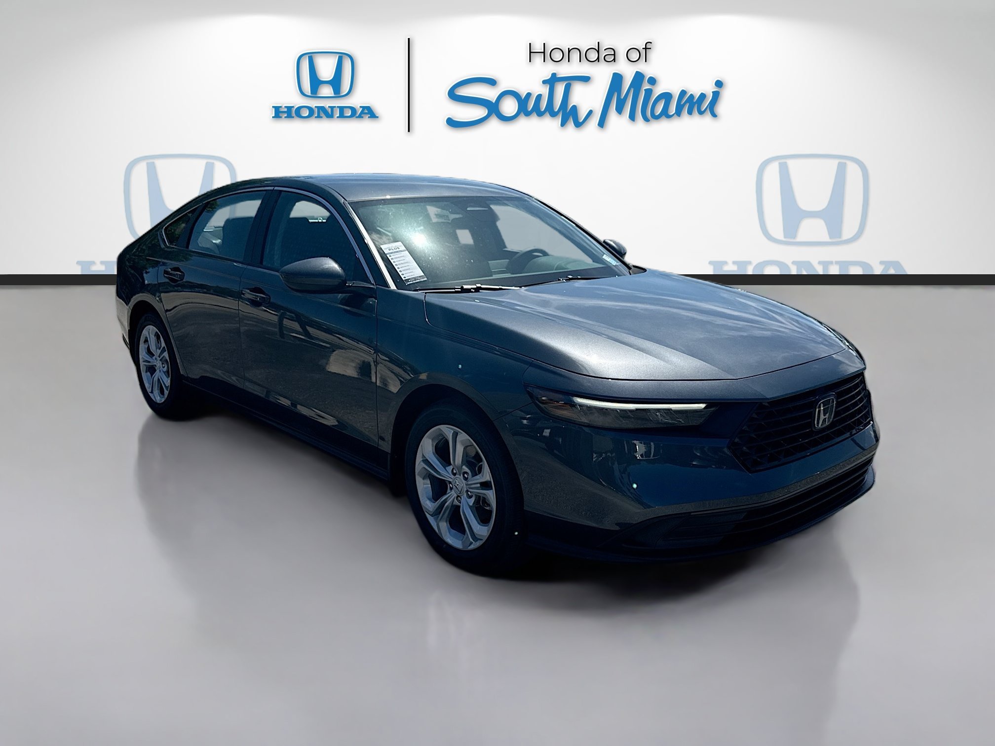 New 2026 Meteorite Gray Metallic Honda LX image 1