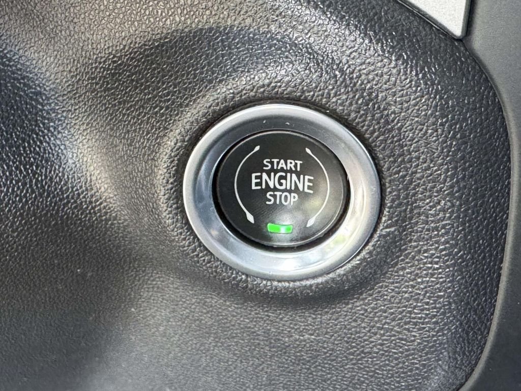 Used 2019 Black Chevrolet LTZ image 9