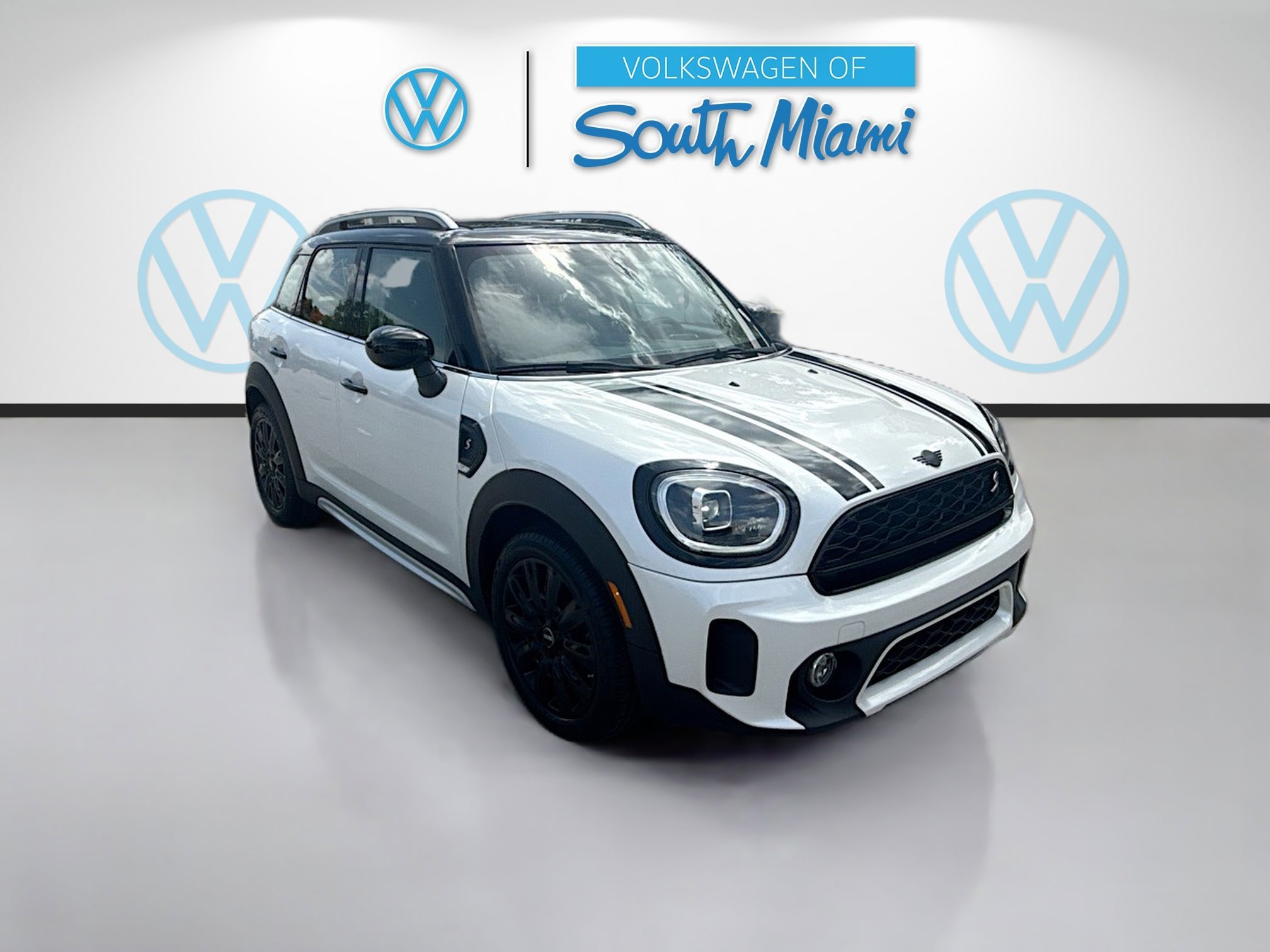 2023 MINI Countryman Cooper S's photo