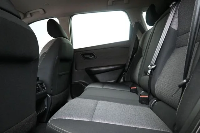 Used 2022 Gray Nissan S image 11