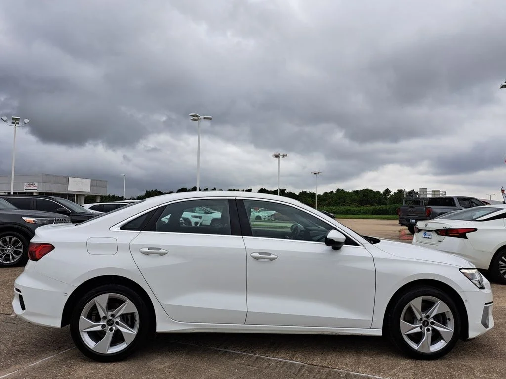 Used 2024 White Audi  image 4