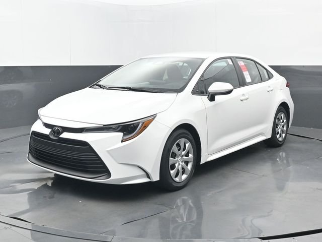 New 2026 Ice Cap Toyota LE image 21