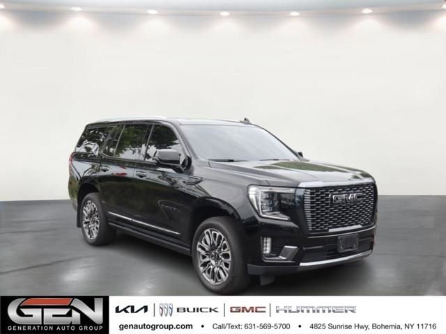 2023 GMC Yukon 4WD Denali Ultimate's photo