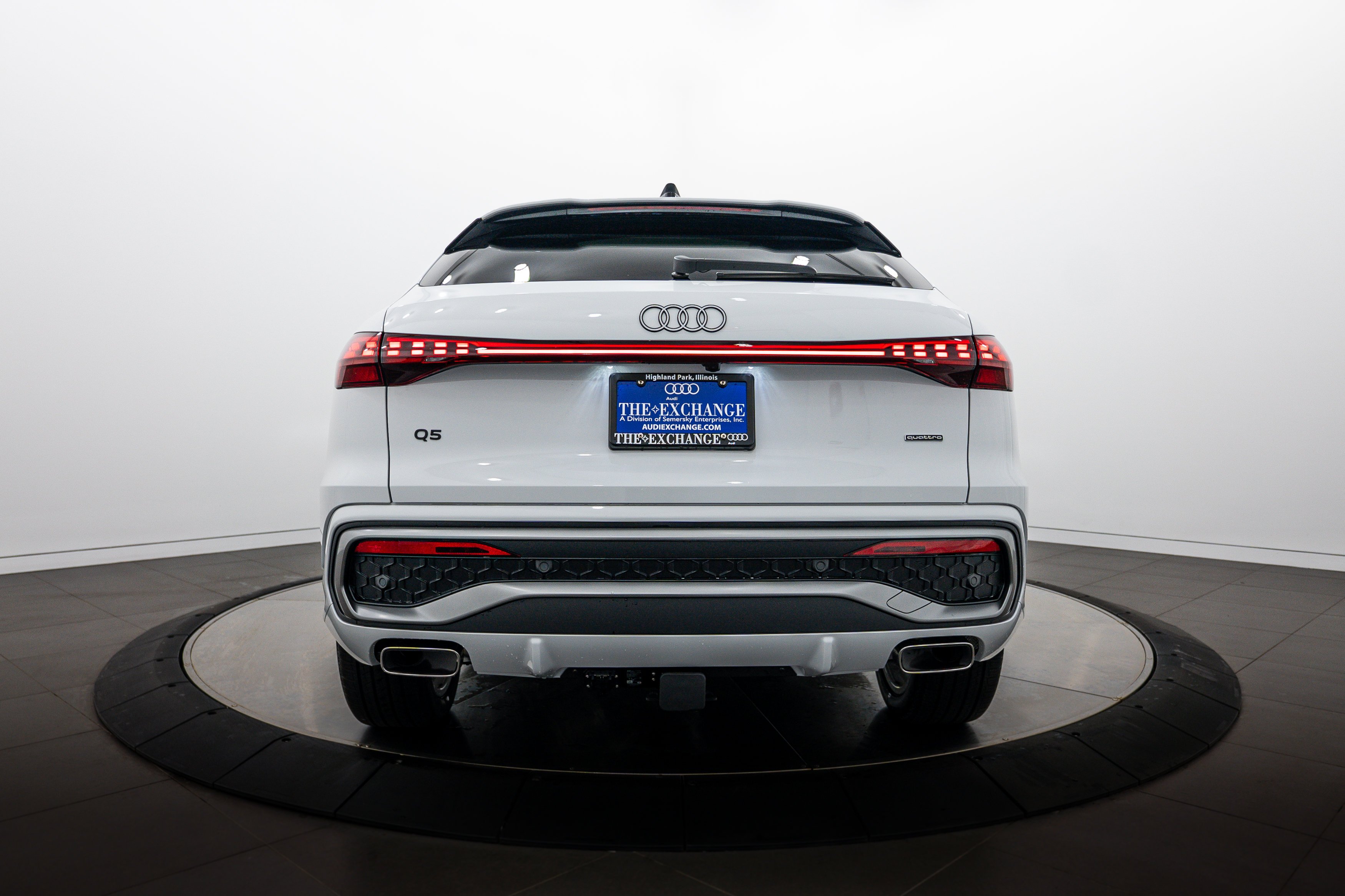 New 2026 Glacier White Audi Premium Plus image 21