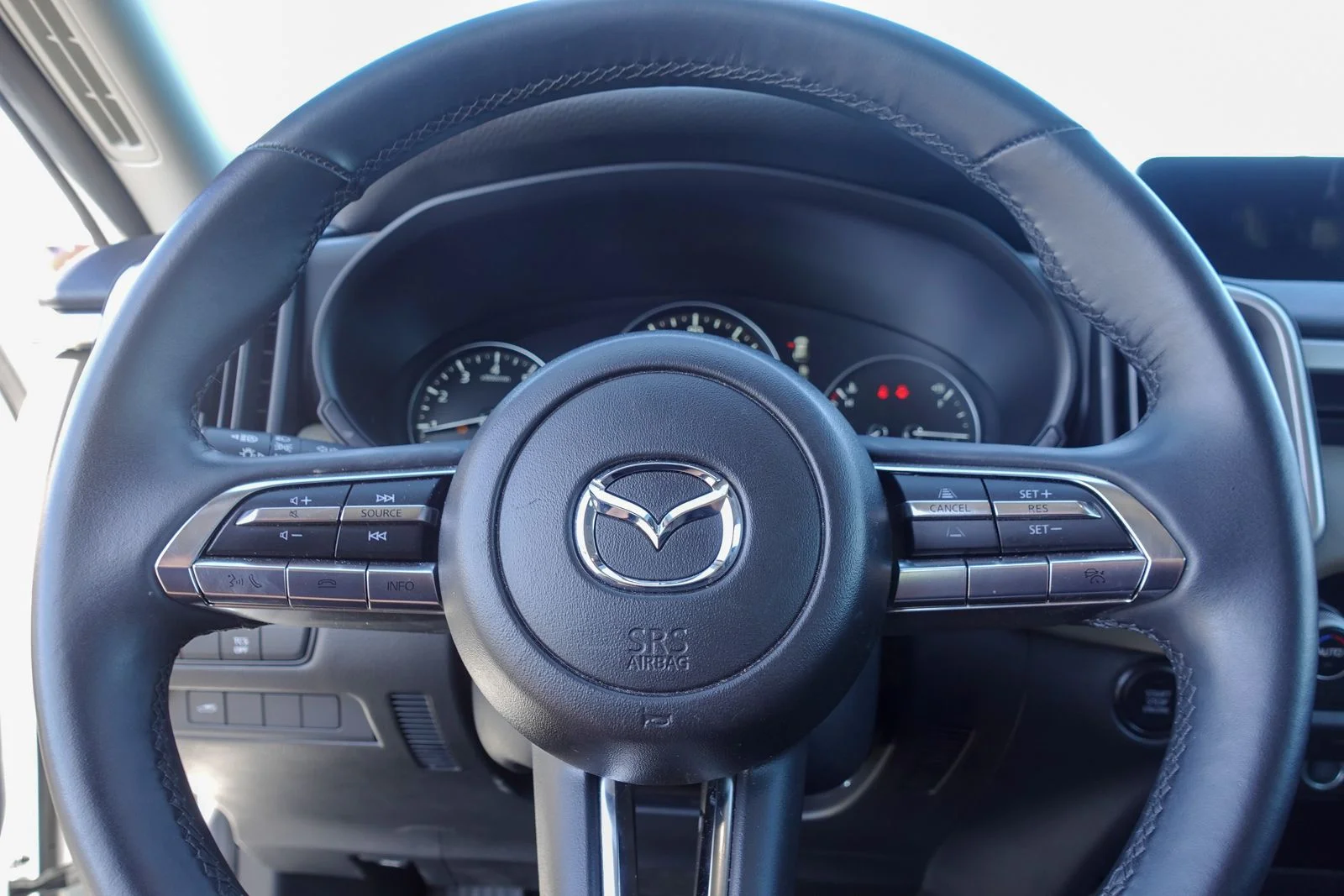 Certified Used 2025 Wind Chill Pearl Mazda 2.5 S Premium Package image 19