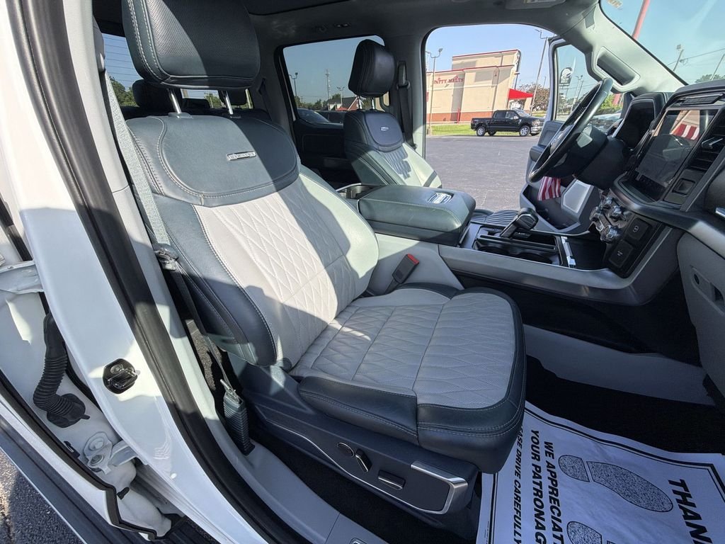 Used 2022 White Ford Limited image 31