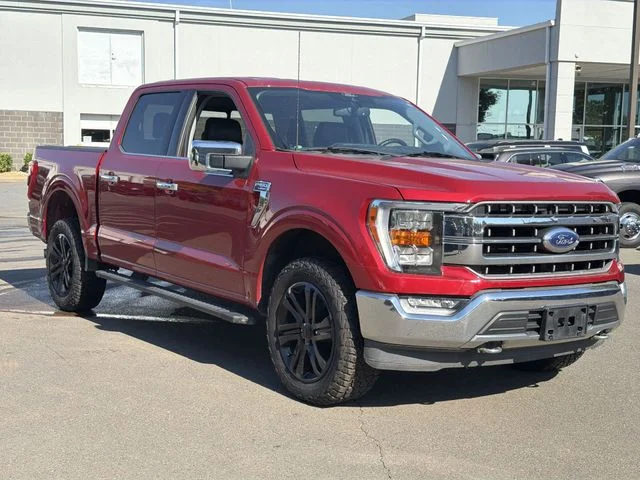 Used 2022 Red Ford Lariat image 14