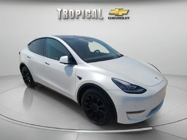 Used 2021 White Tesla Long Range image 7