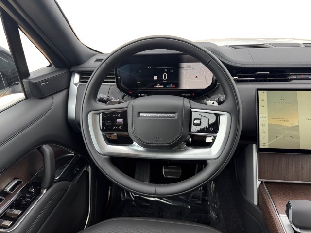 New 2027 Fuji White Land Rover SE image 13