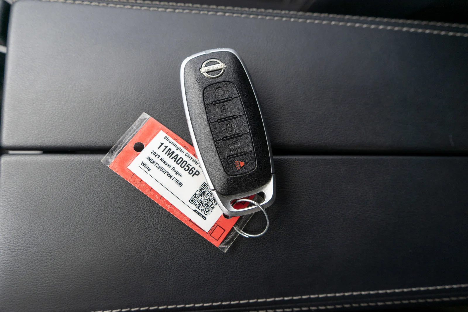 Used 2023 Pearl White Tricoat Nissan SV image 30