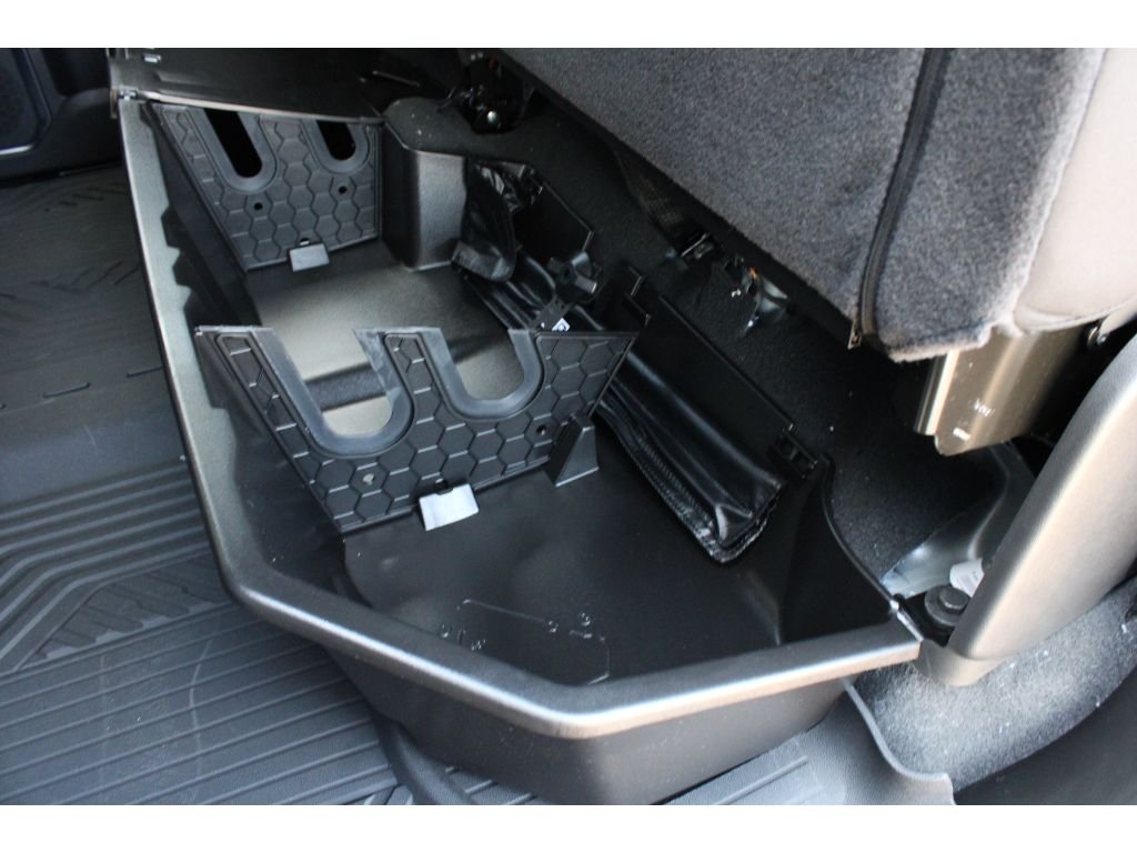 2026 Chevrolet Silverado 1500 LT - Photo 17