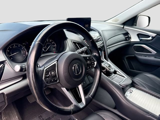 Used 2020  Acura Base image 9