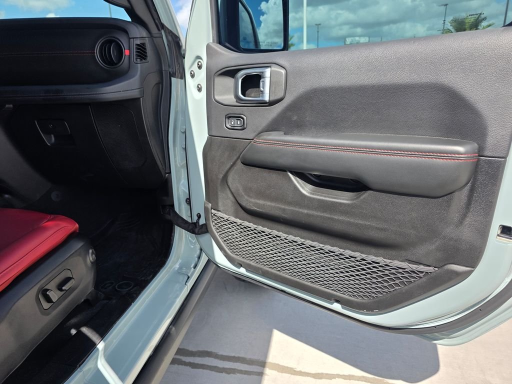 Used 2024 Gray Jeep Rubicon 392 image 18