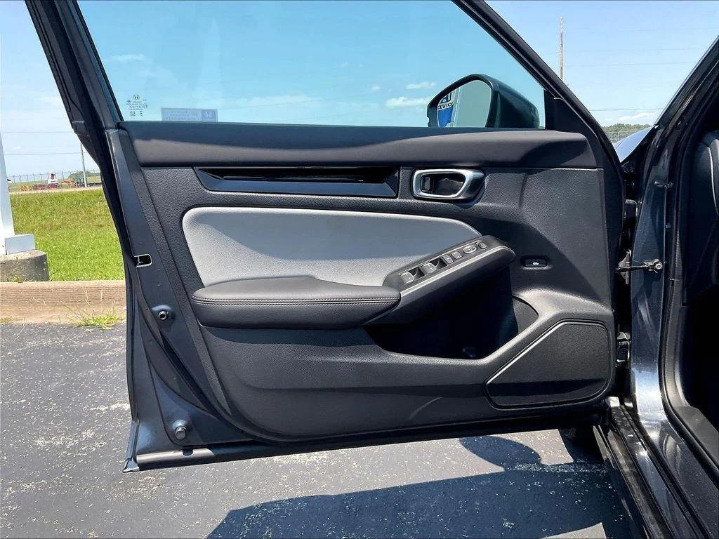 New 2026 Meteorite Gray Metallic Honda Sport Touring image 26