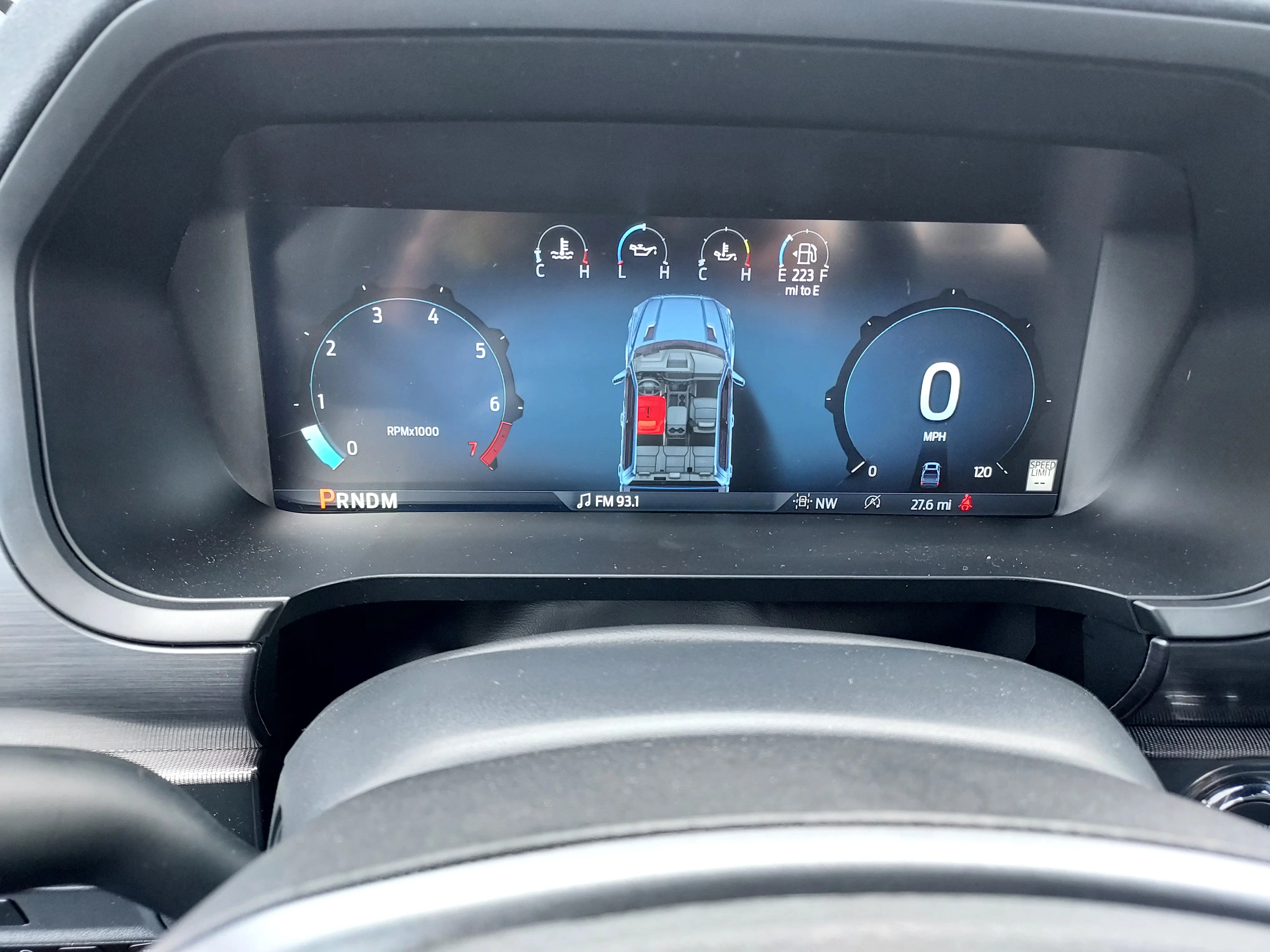 New 2026 Carbonized Gray Metallic Ford LARIAT image 30