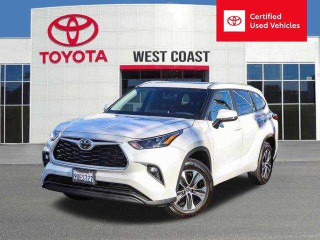 2025 Toyota HIGHLANDER 