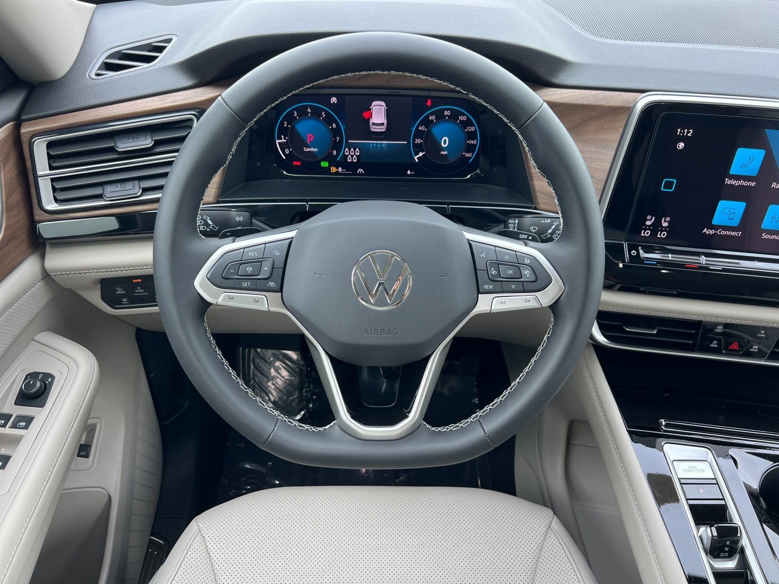 New 2026 Deep Black Pearl Volkswagen 2.0T SE w/Technology image 13