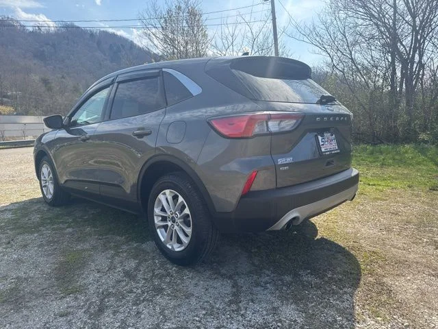 Used 2021 Gray Ford SE image 6