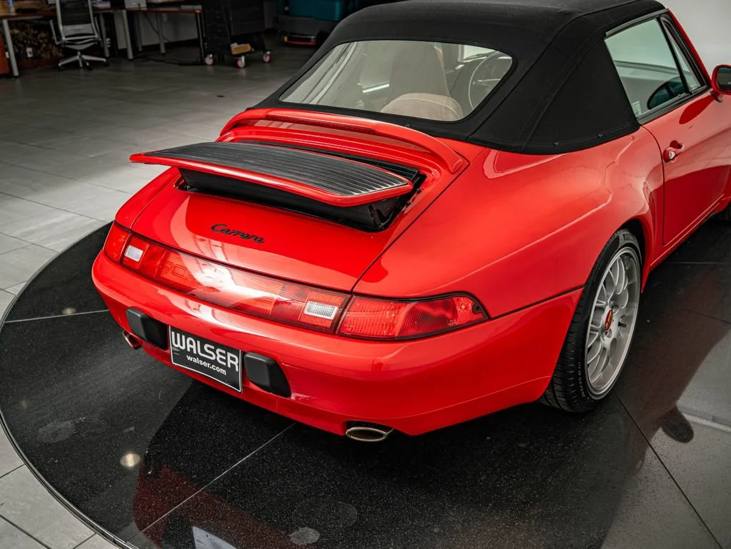 Used 1995 Guards Red Porsche  image 28