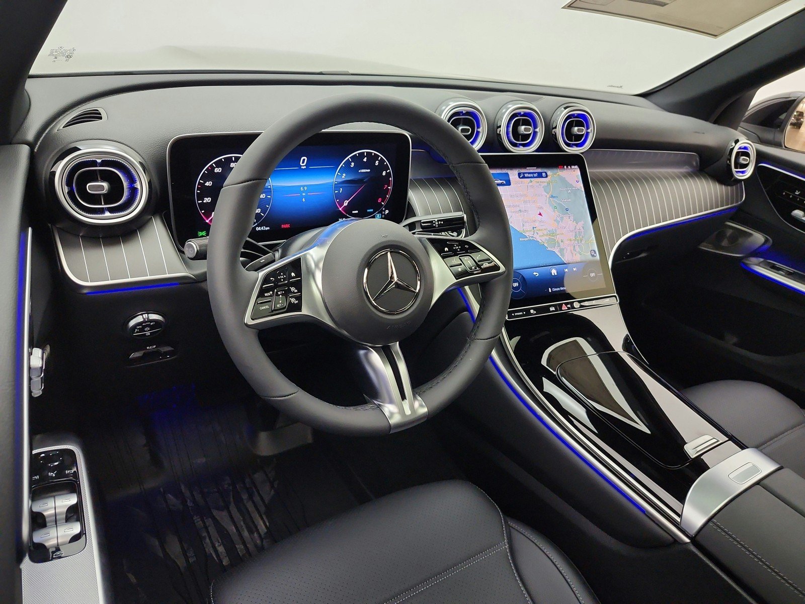 New 2026 Black Mercedes-Benz GLC 300 4MATIC® SUV image 17