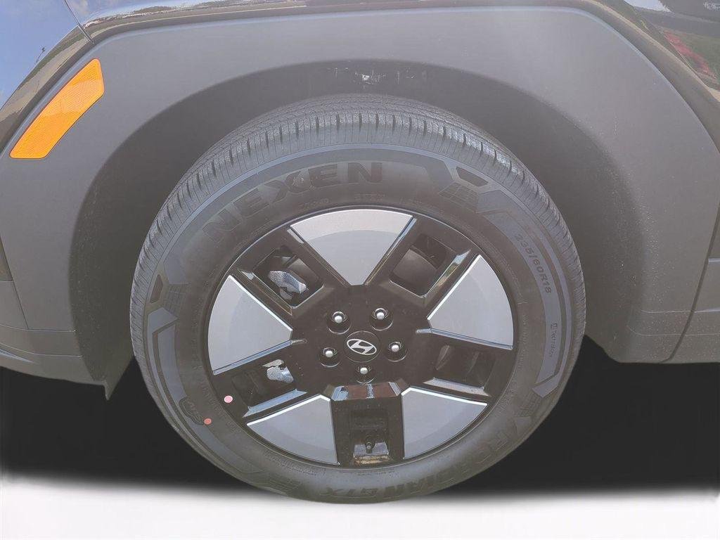 New 2026 Black Hyundai SEL image 11