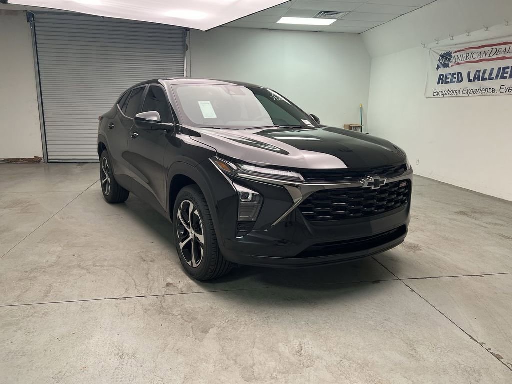 2026 Chevrolet Trax 1RS's photo