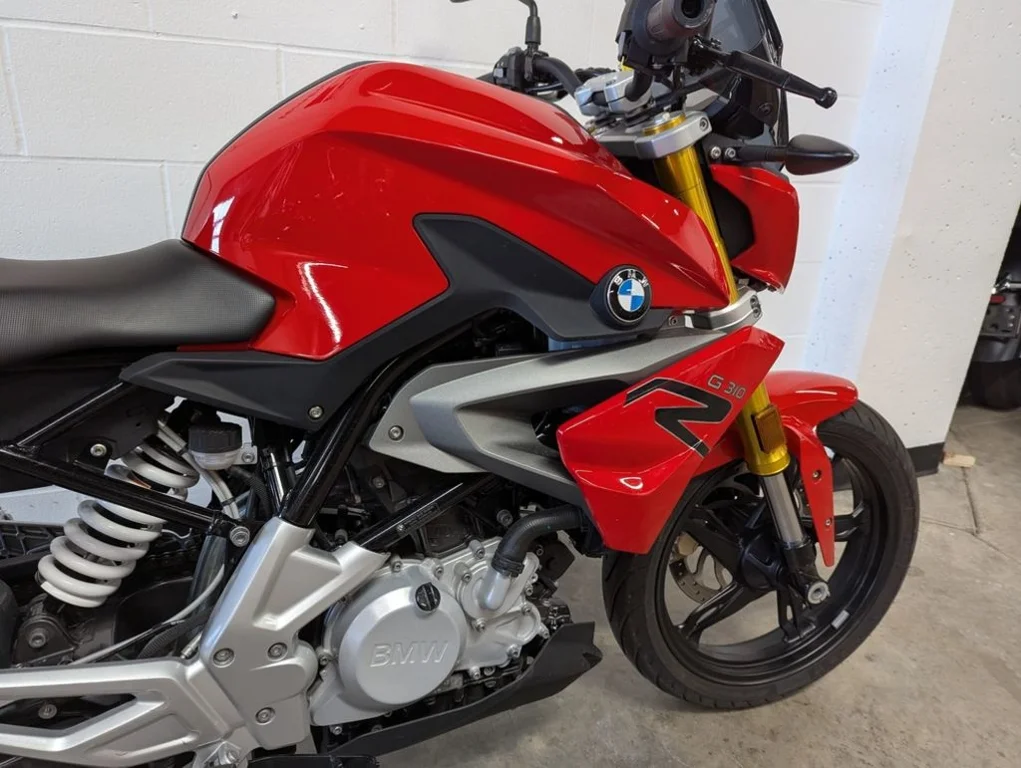 Used 2020 RACING RED BMW 310 R Racing Red image 8