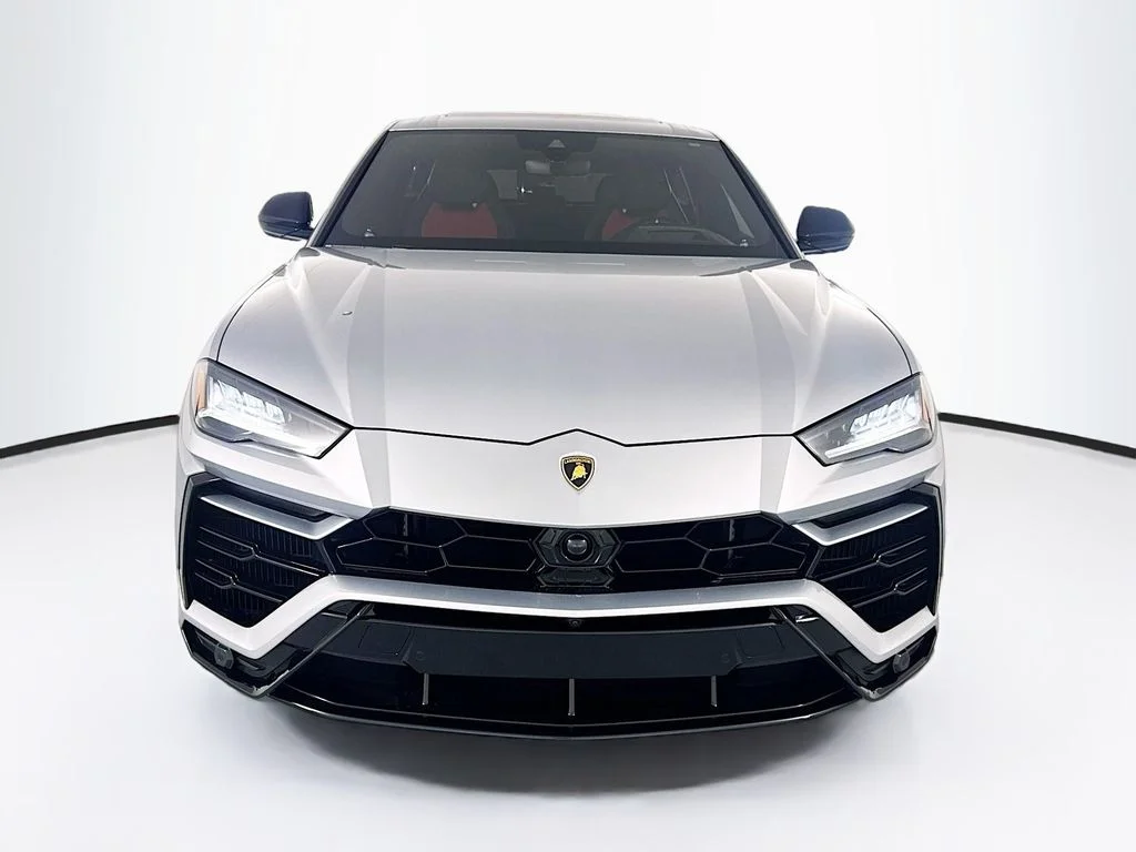 Used 2022 Grigio Nimbus Matt/Arancio Borealis Lamborghini  image 2
