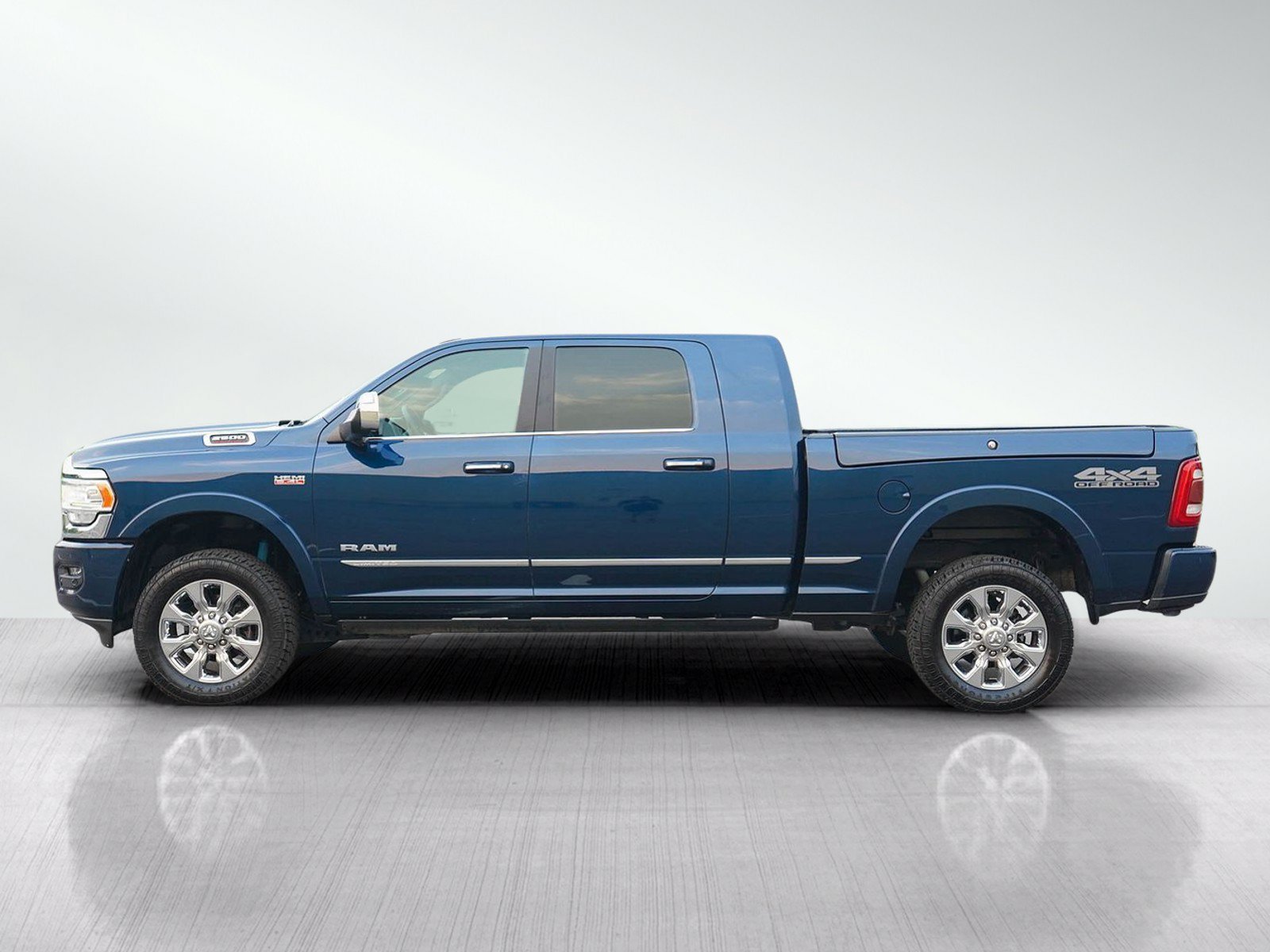 Used 2019 Patriot Blue Pearlcoat Ram Limited image 2