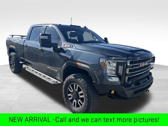 2020 GMC Sierra 4WD Crew Cab Standard Box AT4's photo