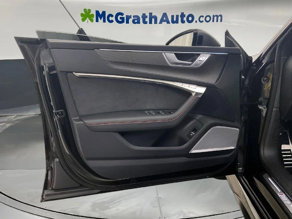 Used 2026 Black Audi 4.0T image 27
