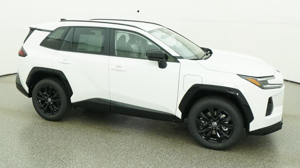 New 2026 Ice Cap Toyota SE image 15