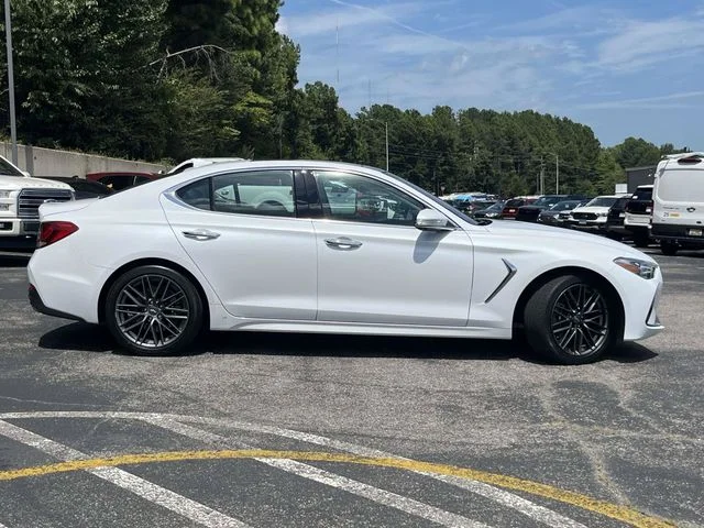 Used 2019 White Genesis 2.0T Advanced image 2