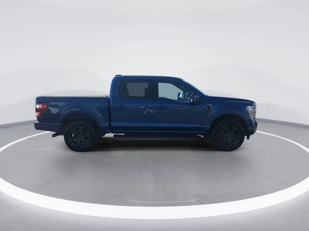 Used 2023 Blue Ford Lariat image 9