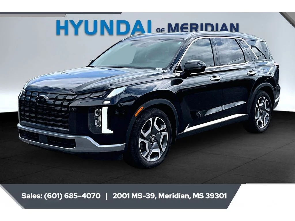 Used 2024 Abyss Black Pearl Hyundai Limited image 9