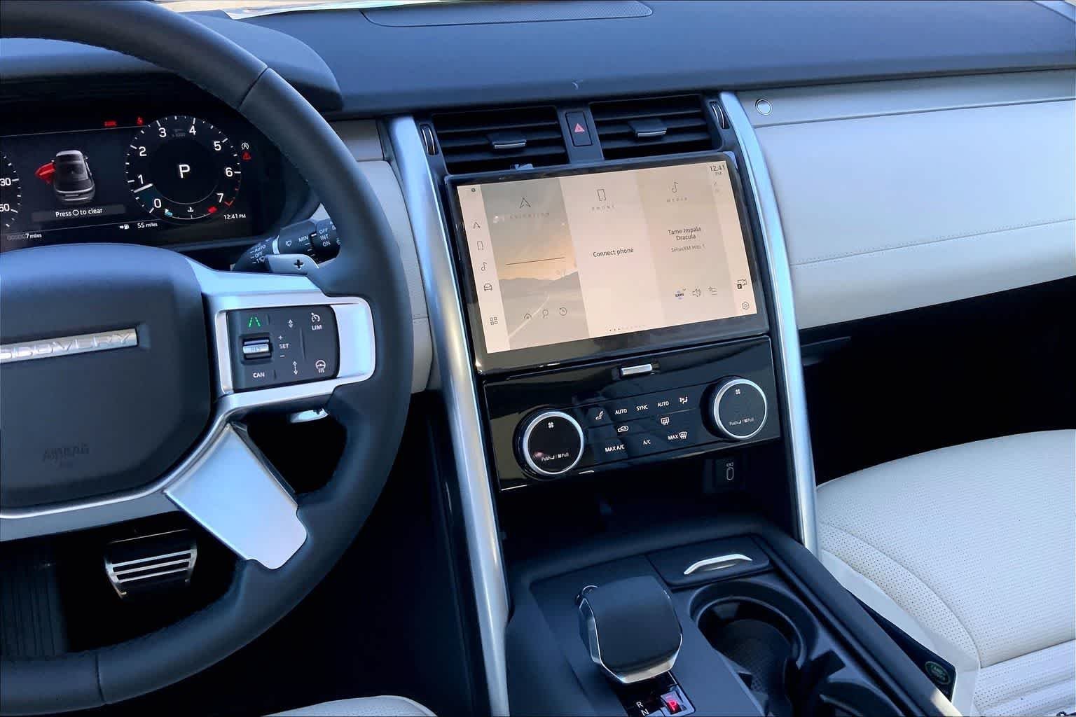 New 2026 Sedona Red LAND ROVER Gemini Edition image 6